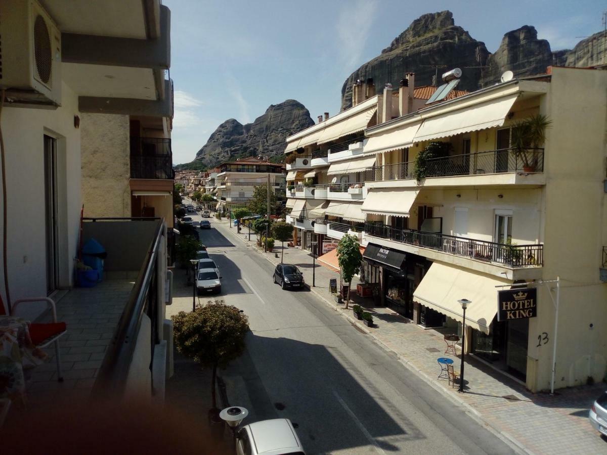 Meteora Monasteries View Apartment Kalambaka Bagian luar foto